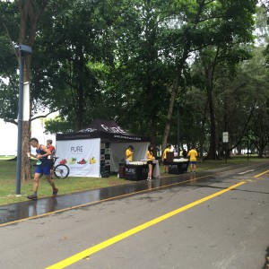 Along the 10km run, there are ample water points with water and isotonics